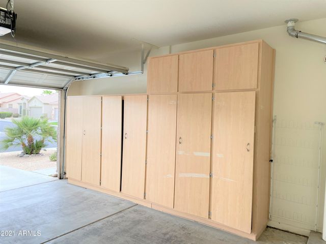 9035 W Bluefield Avenue, Peoria, AZ 85382