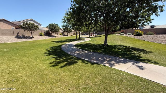 9035 W Bluefield Avenue, Peoria, AZ 85382