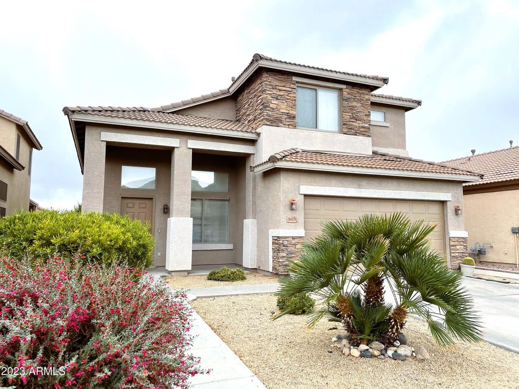 9035 W Bluefield Avenue, Peoria, AZ 85382