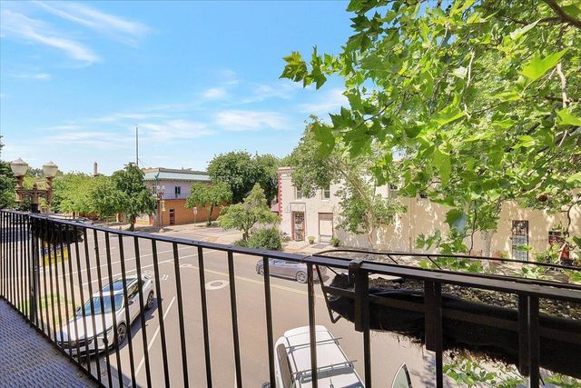 228 1st St, Marysville, CA 95901