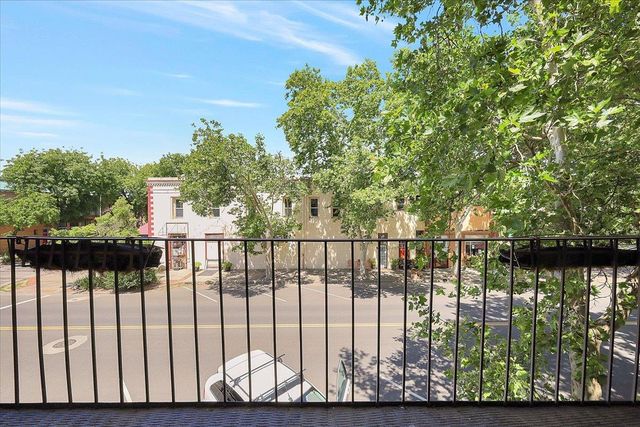 228 1st St, Marysville, CA 95901