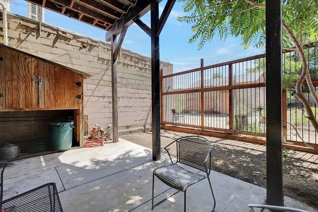 228 1st St, Marysville, CA 95901