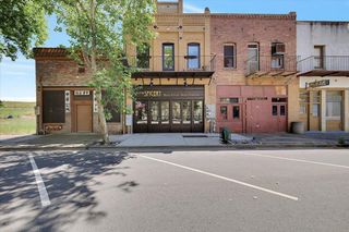228 1st St, Marysville, CA 95901