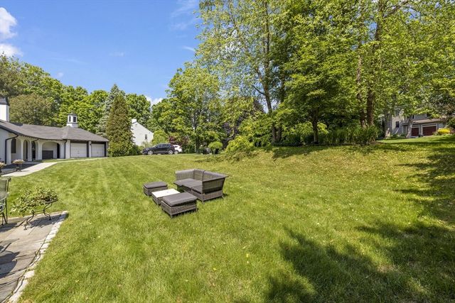 25 Somerset Road 2, Lexington, MA 02420