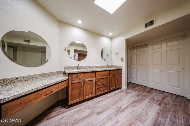 26434 S CEDARCREST Drive, Sun Lakes, AZ 85248