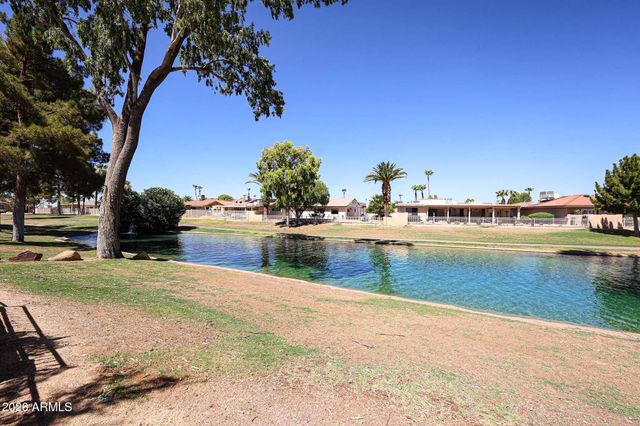 26434 S CEDARCREST Drive, Sun Lakes, AZ 85248