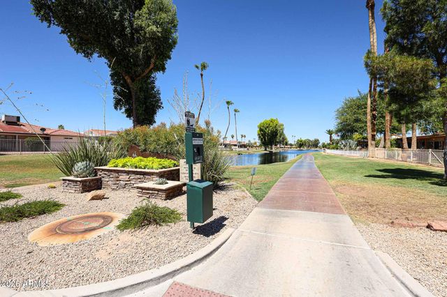 26434 S CEDARCREST Drive, Sun Lakes, AZ 85248