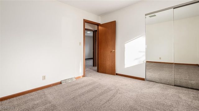 1675 Nob Hill Road, Zanesville, OH 43701