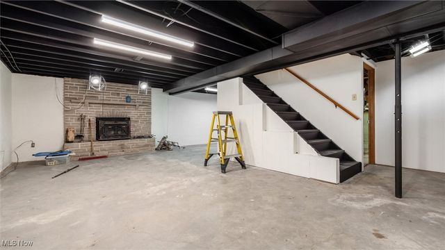 1675 Nob Hill Road, Zanesville, OH 43701