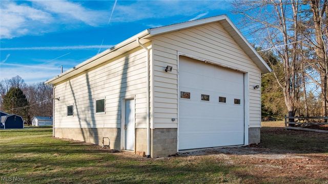 1675 Nob Hill Road, Zanesville, OH 43701