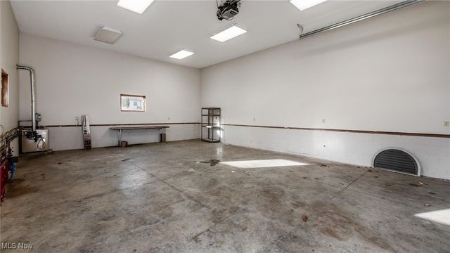 1675 Nob Hill Road, Zanesville, OH 43701