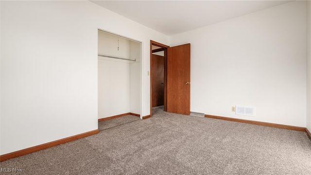 1675 Nob Hill Road, Zanesville, OH 43701