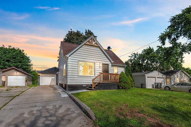 316 LEE STREET, Denmark, WI 54208