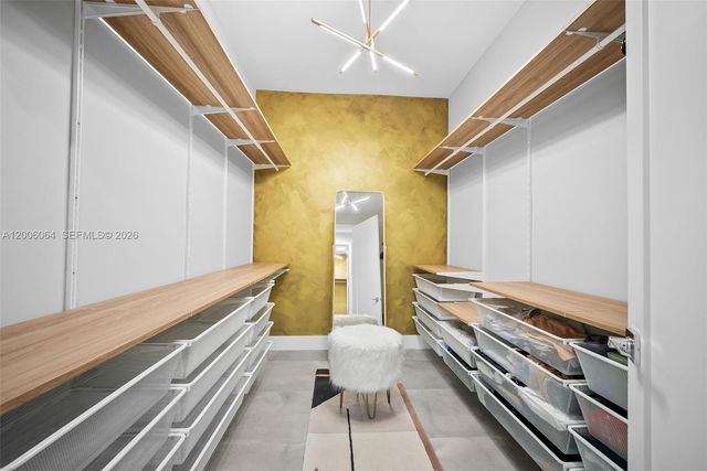 4392 NW 80 Ave, Doral, FL 33166