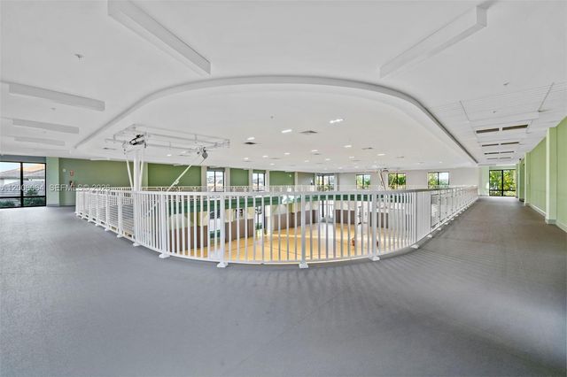 4392 NW 80 Ave, Doral, FL 33166