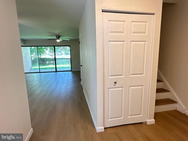 3 CENTENNIAL RD, Telford, PA 18969