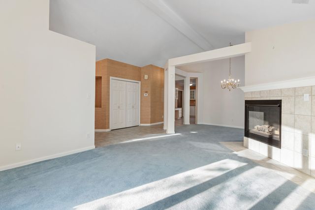 1513 Glen Eagles Drive, Schererville, IN 46375