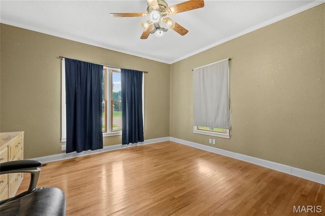 111 N Ravencrest Drive, Desloge, MO 63601