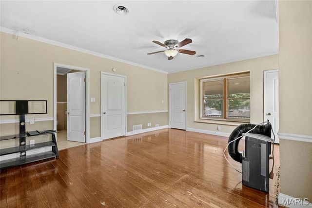 111 N Ravencrest Drive, Desloge, MO 63601