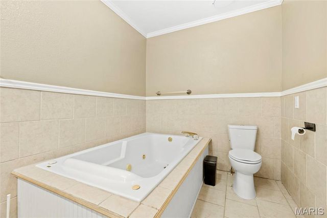 111 N Ravencrest Drive, Desloge, MO 63601