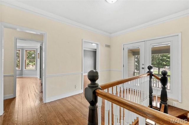 111 N Ravencrest Drive, Desloge, MO 63601