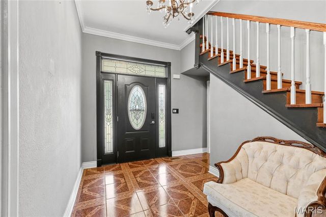 111 N Ravencrest Drive, Desloge, MO 63601