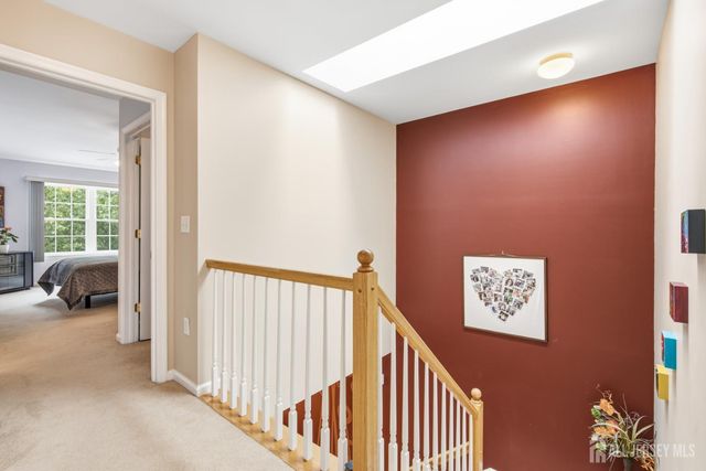 8 Rondell Lane, Old Bridge, NJ 08857