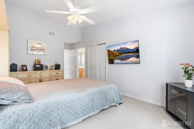 8 Rondell Lane, Old Bridge, NJ 08857