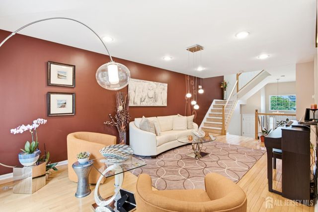 8 Rondell Lane, Old Bridge, NJ 08857