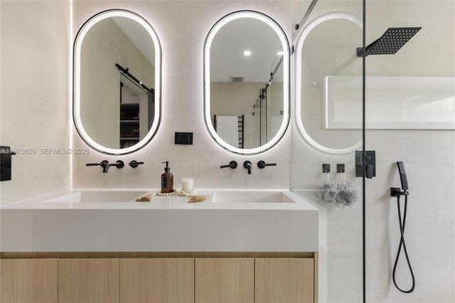 8713 SW 214th St 8713, Cutler Bay, FL 33189