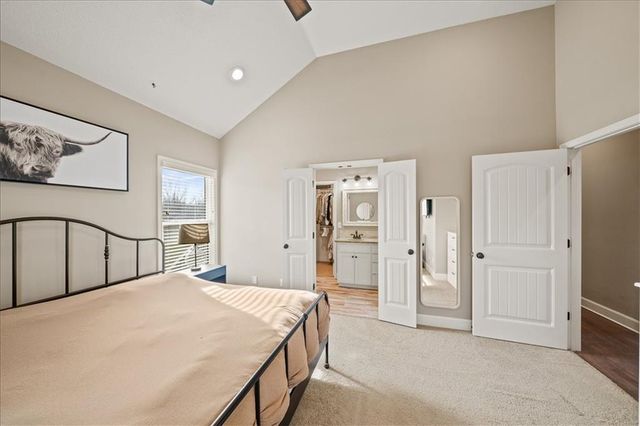 1117 SW 10th Terrace, Oak Grove, MO 64075