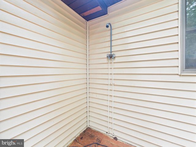 22915 ANGOLA RD W, Lewes, DE 19958