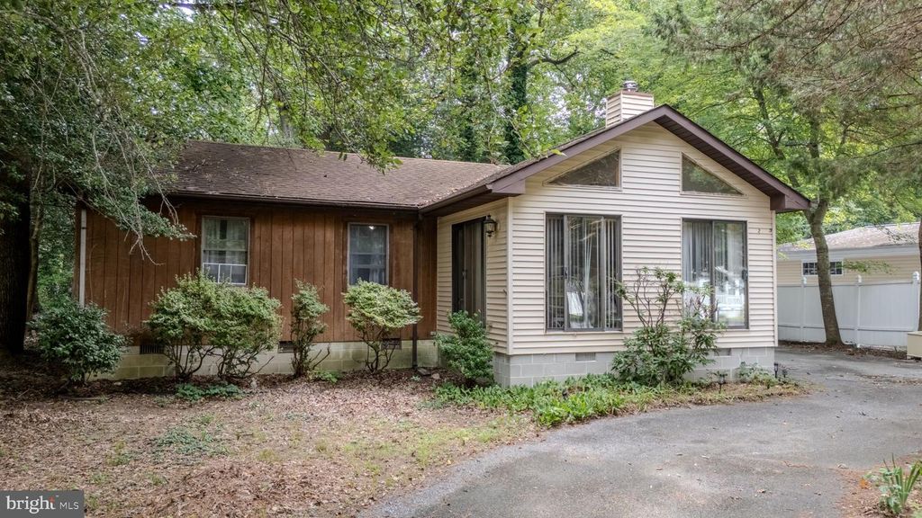 22915 ANGOLA RD W, Lewes, DE 19958