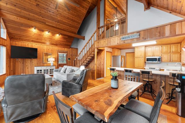 345 E El Dorado Dr, Scroggins, TX 75480