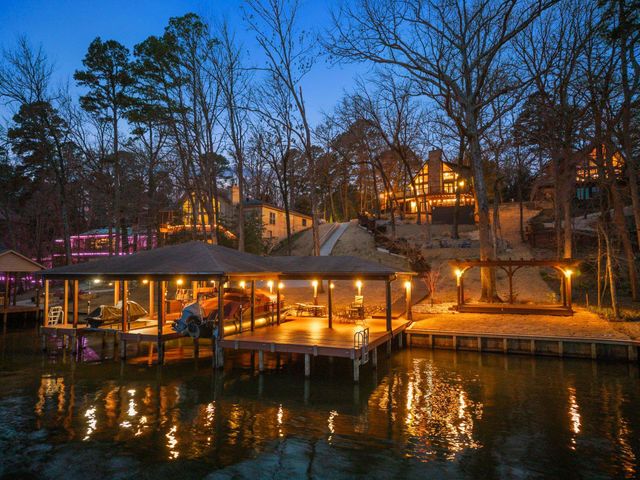 345 E El Dorado Dr, Scroggins, TX 75480