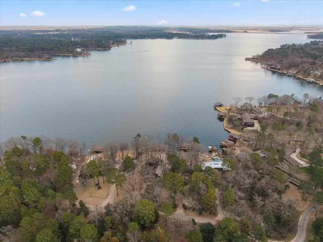 345 E El Dorado Dr, Scroggins, TX 75480