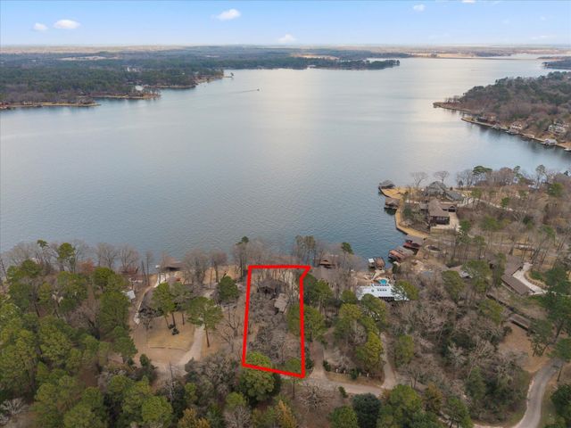 345 E El Dorado Dr, Scroggins, TX 75480