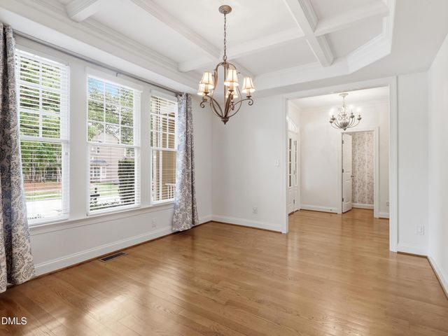 14 Grandwood Circle, Durham, NC 27712