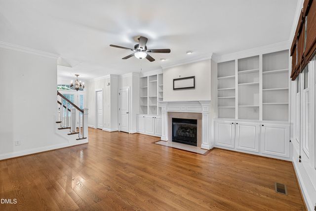14 Grandwood Circle, Durham, NC 27712