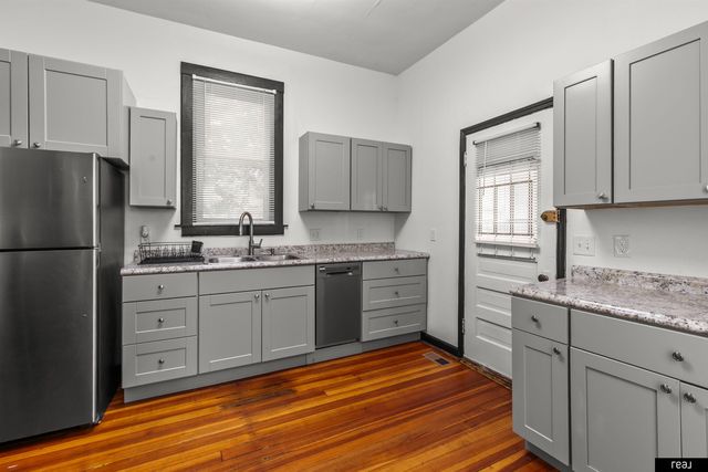 2326 S 12th Street, Omaha, NE 68108