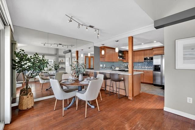 965 Hygeia Avenue, Encinitas, CA 92024