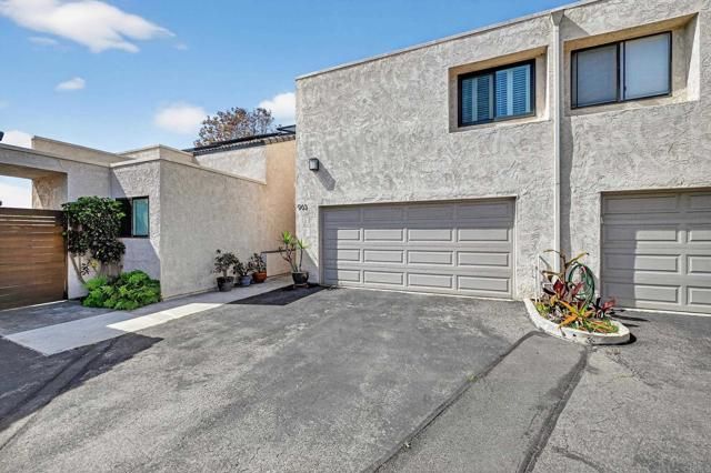 965 Hygeia Avenue, Encinitas, CA 92024