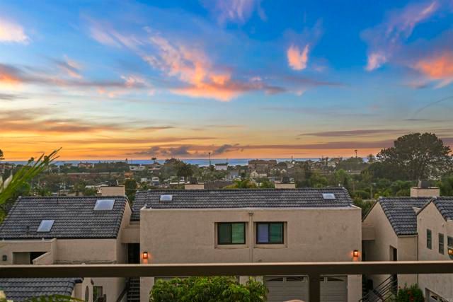 965 Hygeia Avenue, Encinitas, CA 92024