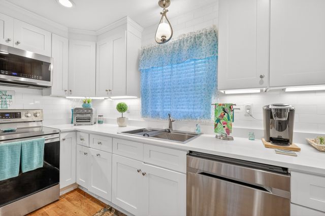 6614 3rd St, College Grove, TN 37046