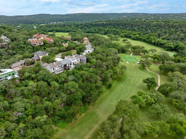 6905 Crosby CIR 16, Austin, TX 78746