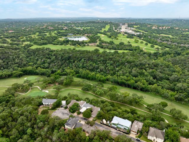 6905 Crosby CIR 16, Austin, TX 78746