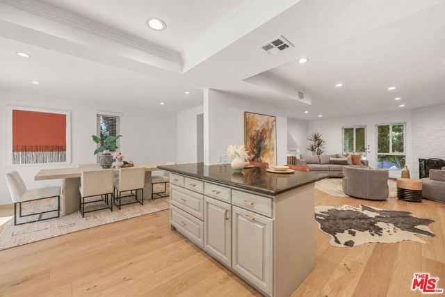 2844 Avenel Street, Los Angeles, CA 90039