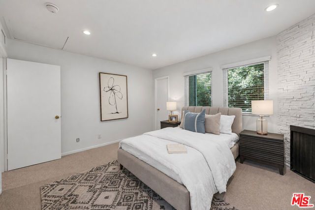 2844 Avenel Street, Los Angeles, CA 90039