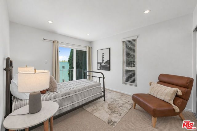 2844 Avenel Street, Los Angeles, CA 90039