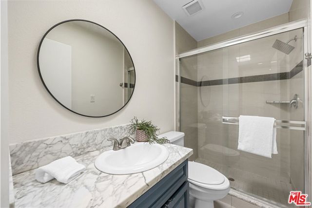 2844 Avenel Street, Los Angeles, CA 90039